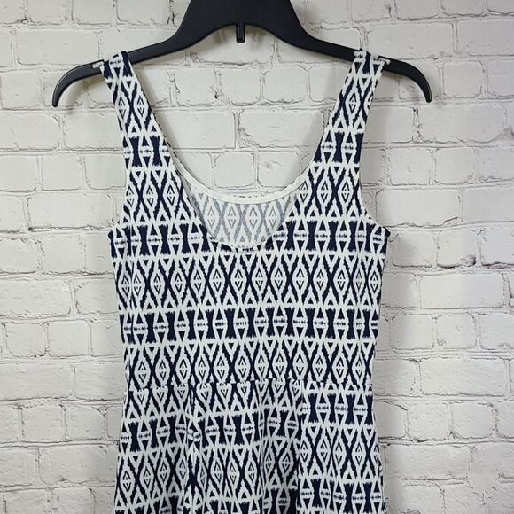 H&M Divided Blue White Tribal Print Skater Dress Stretch Sleeveless Tank Knee 6 - Picture 9 of 11